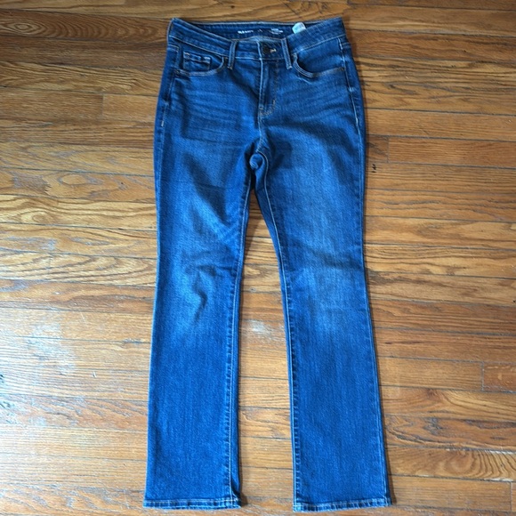 Old Navy High Rise Kicker Boot Cut Jeans size 4P - Picture 6 of 6